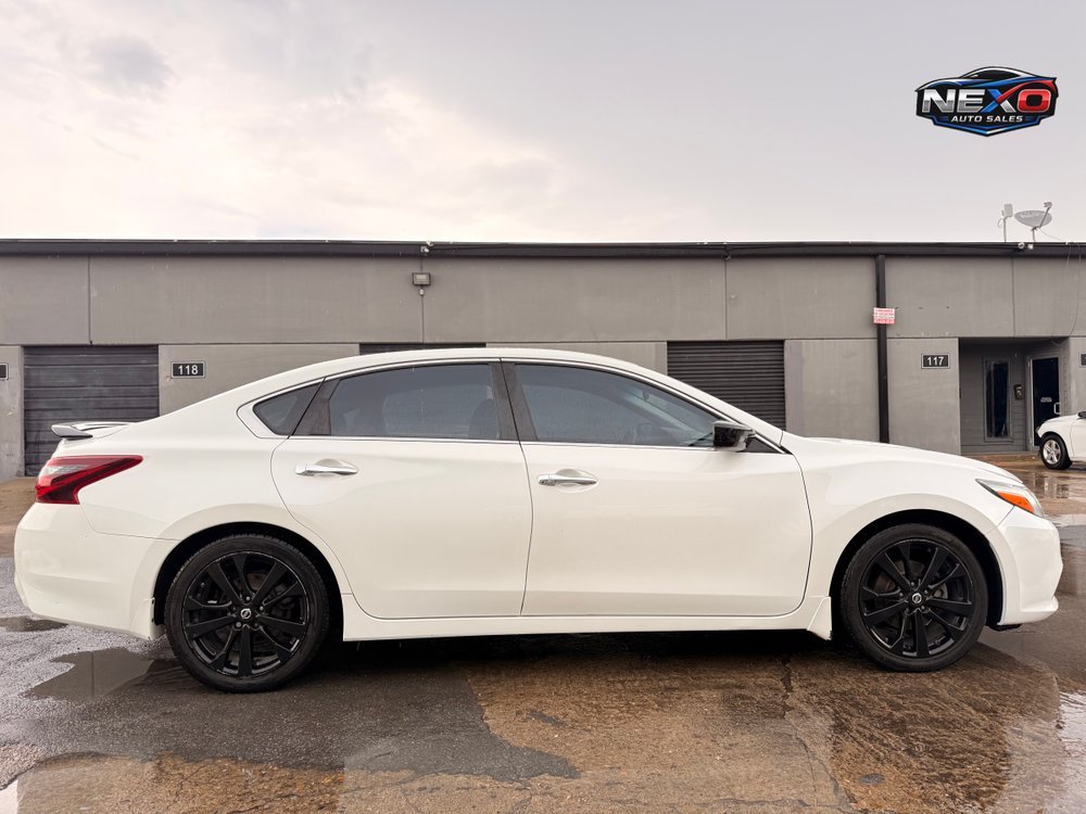 2017 NISSAN ALTIMA